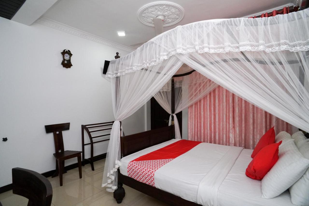 Shirantha Hotel Гале Екстериор снимка