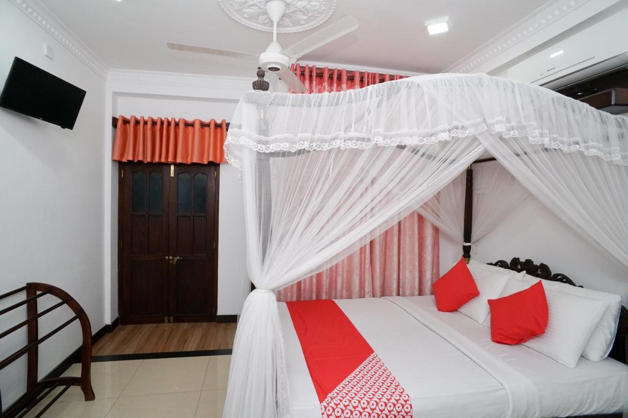 Shirantha Hotel Гале Екстериор снимка